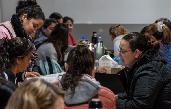 Atractiva oferta de cursos y talleres para vecinos de Firmat y región