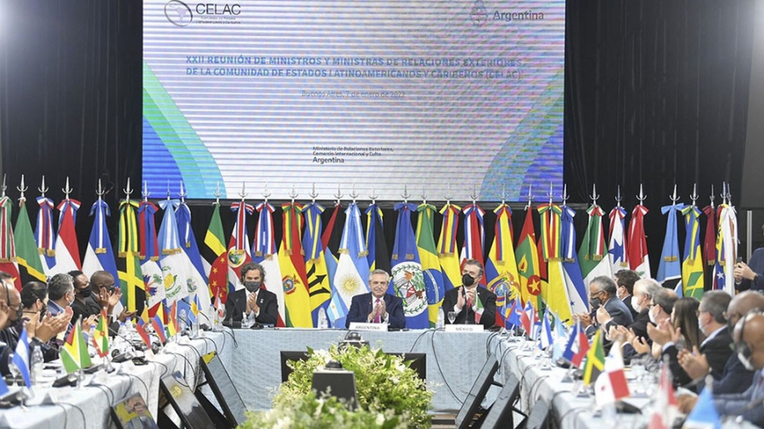 Fernández encabezará un encuentro de la Celac con líderes regionales en el CCK