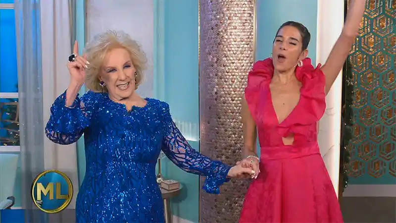 Mirtha Legrand salió al aire con Juana Viale y reveló por qué está "muy triste"