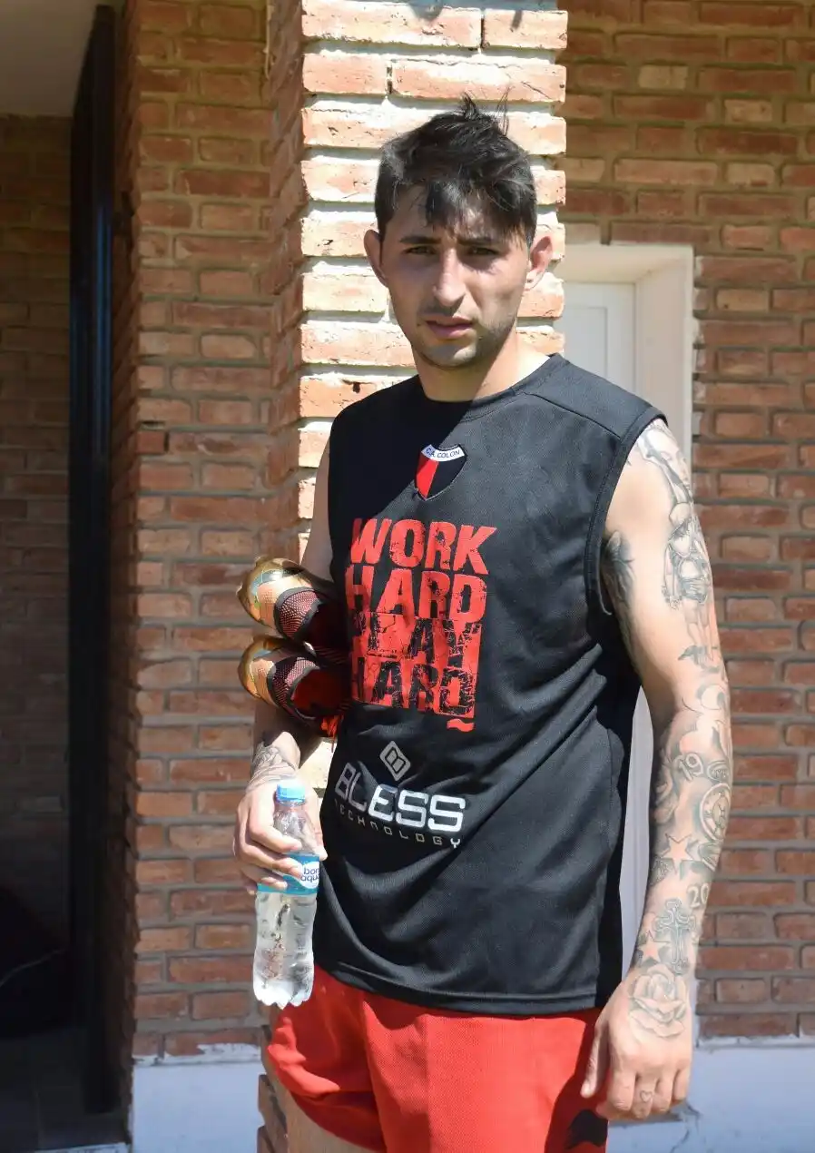 Primer entrenamiento de Alan Ruiz