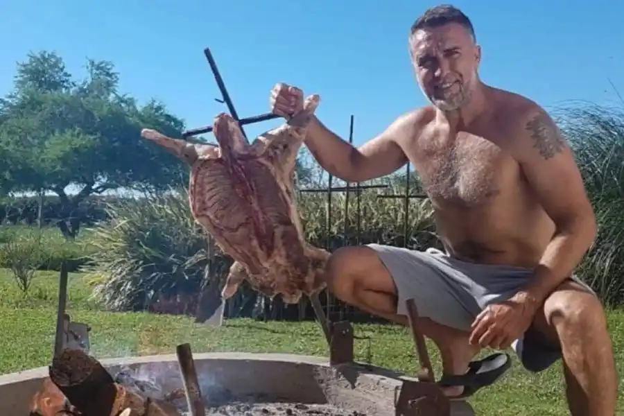 Grave denuncia contra Batistuta: encontraron a trabajadores “en condiciones deplorables” en uno de sus campos