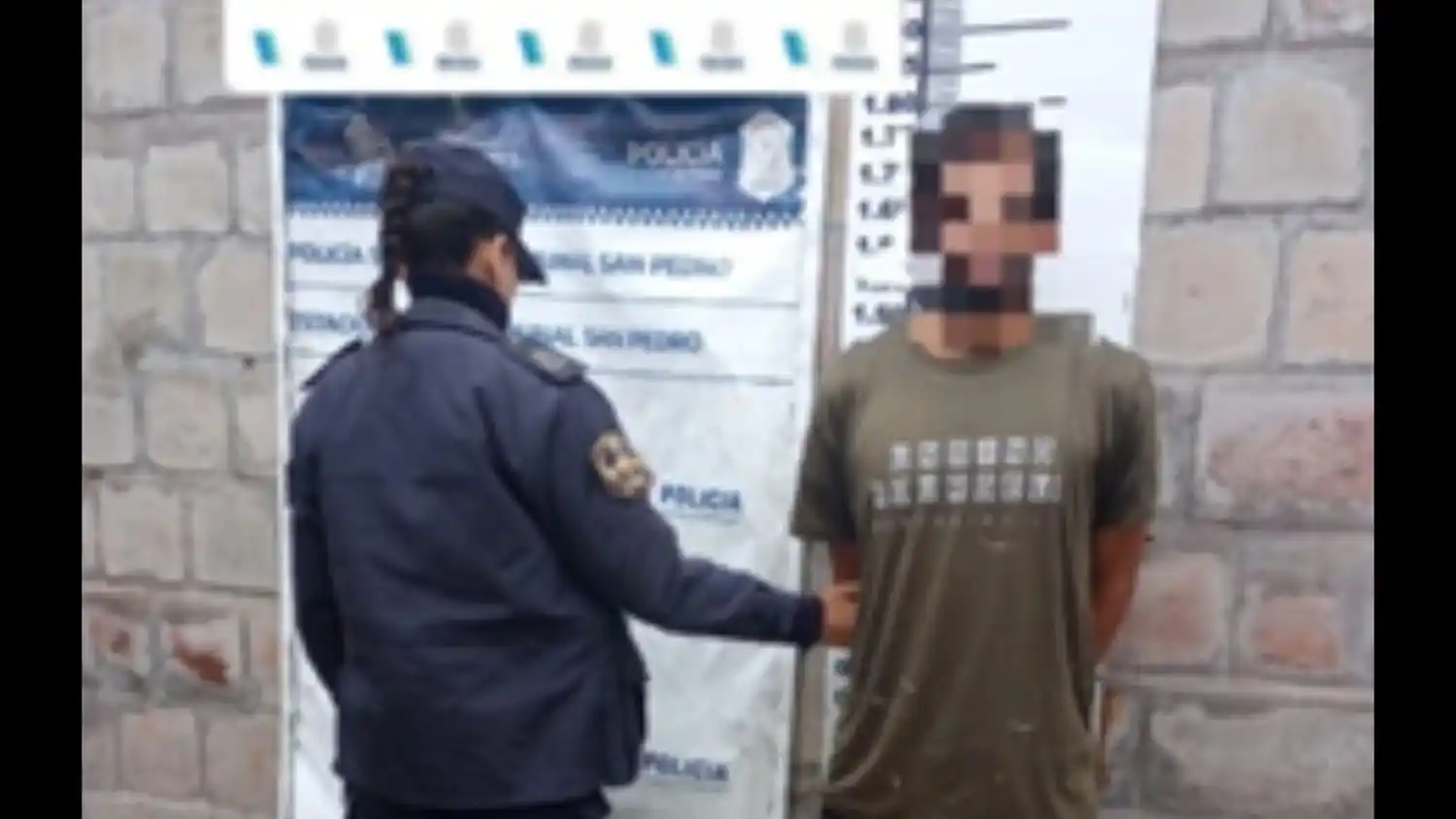 El individuo fue detenido después de saltar un tapial y apoderarse de plantas de cannabis medicinal.