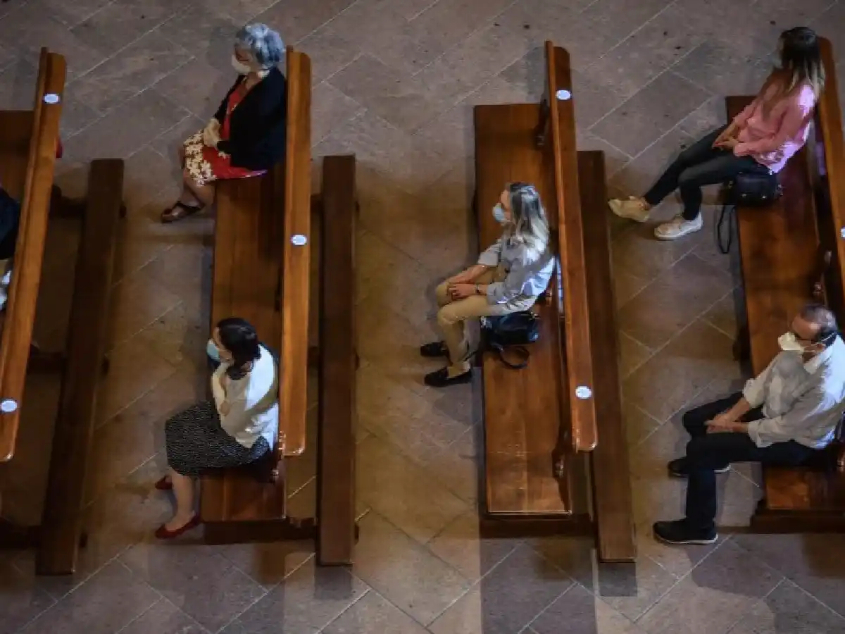 Tras la celebración de una misa, hay 16 contagiados de coronavirus y 900 aislados en  Justiniano Posse