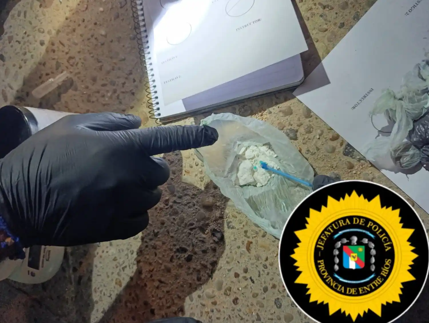 Detención por narcomenudeo en Victoria: Dos hombres arrestados con drogas