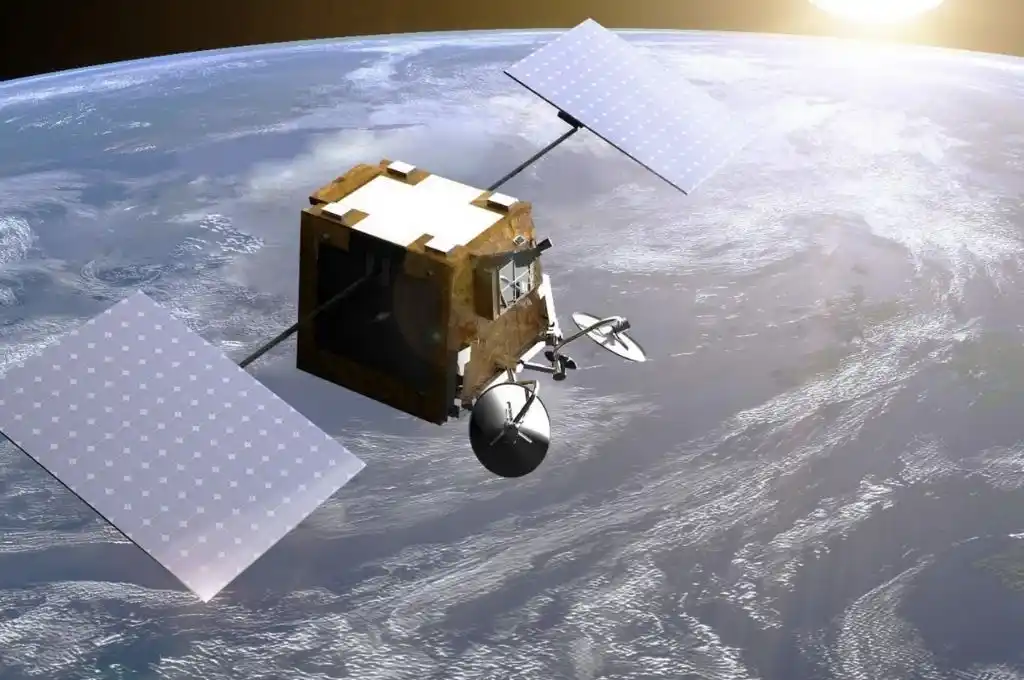 SpaceX tiene listo un satélite para proyectar anuncios en el espacio