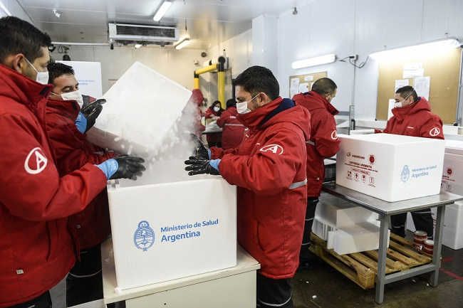 Distribuyen en el país 909.000 dosis de la vacuna Sinopharm