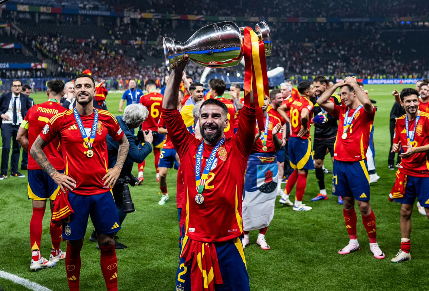 España derrotó 2-1 a Inglaterra y se consagró campeón de la Eurocopa