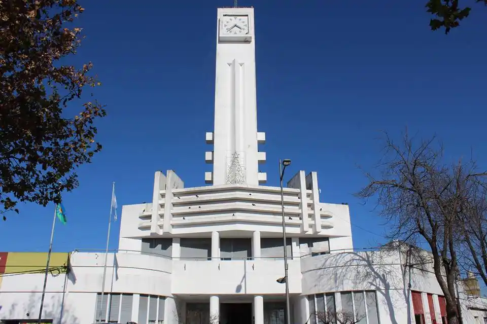 Leandro N. Alem: Conocchiari propuso un 37% de aumento a municipales