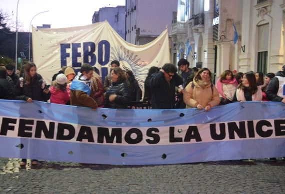 Comenzó el paro total de actividades docentes de la Unicen