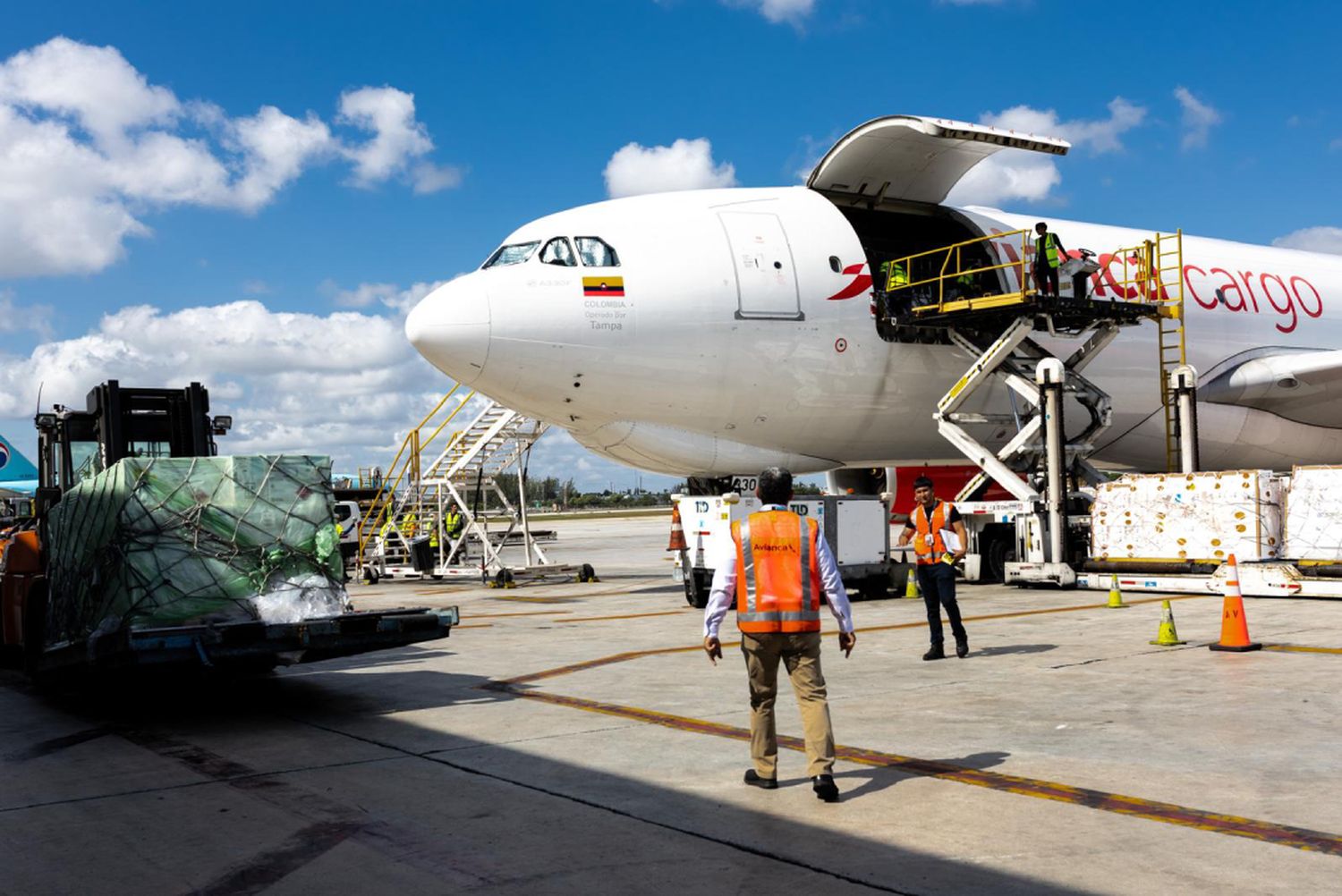 Avianca Cargo moviliza más de 20.000 toneladas de flores para el Dia de la Madre