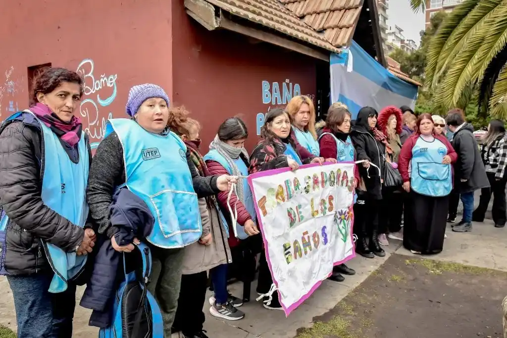 Brindaron una conferencia de prensa desde Plaza Colón. FOTO: La Capital.