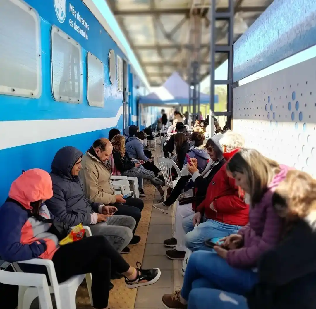 Salud y prestaciones sociales: El tren Sanitario permanecerá en Chascomús hasta este jueves