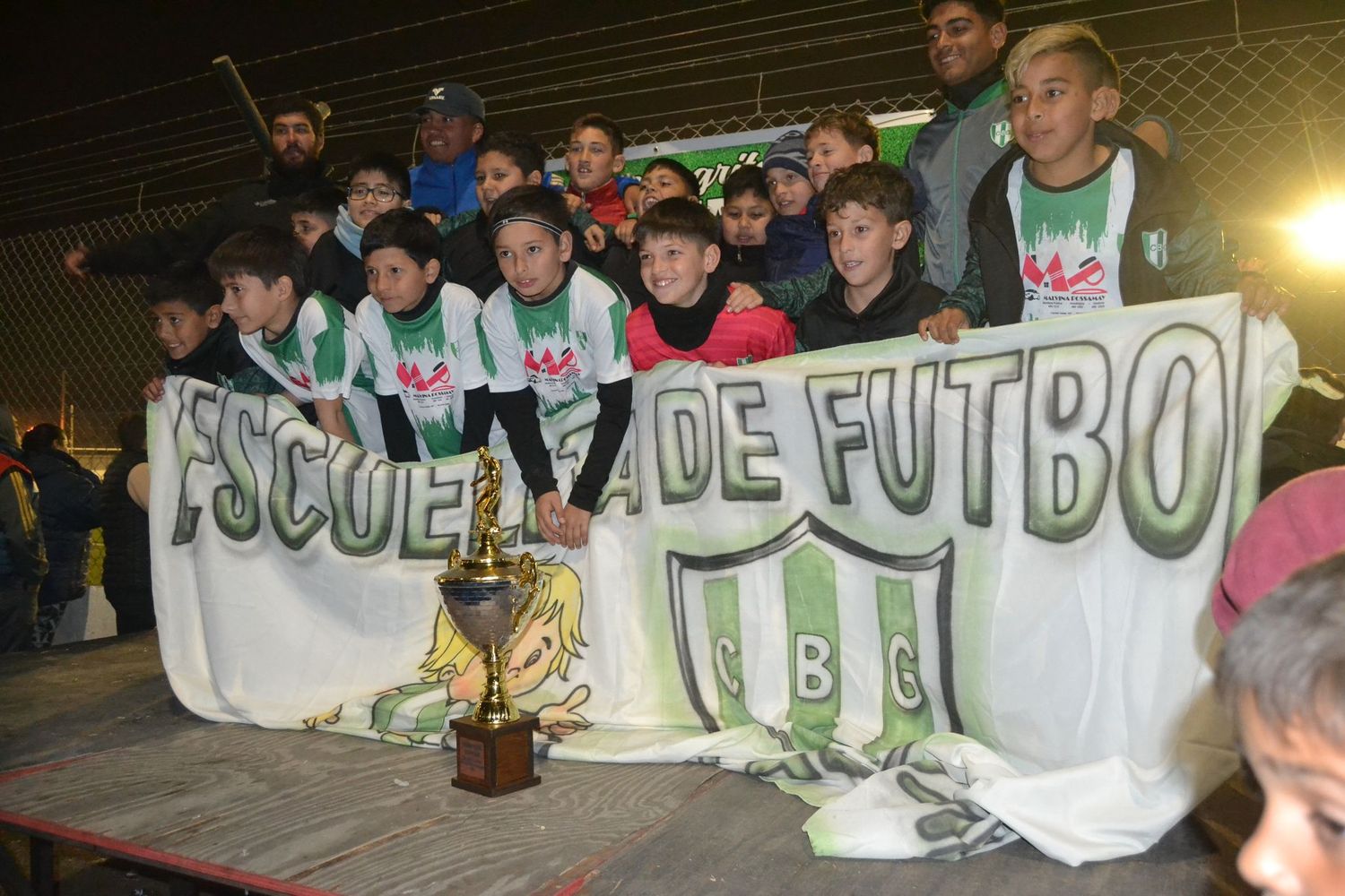 Centro Bancario se adjudicó dos categorías en el torneo "no me grites, alentame" que fue todo un éxito en Centro Bancario Gualeguay.