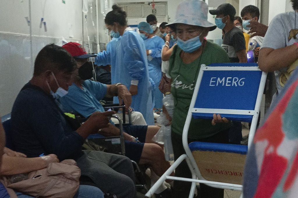 El dengue pone contra las cuerdas a Perú: muertes récord y hospitales saturados