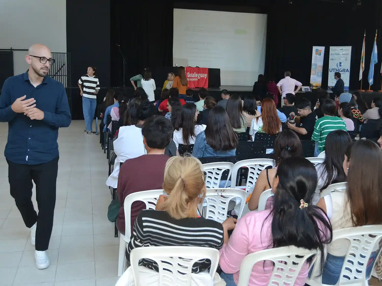 Capacitación sobre “Buenos Anfitriones” reunió a más de 280 personas en Gualeguay