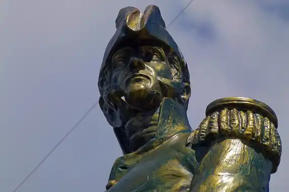 Monumentos y esculturas imperdibles de Tandil: hoy, Gral. Martín Rodríguez