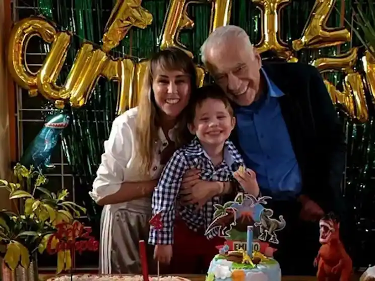 El médico junto a su esposa se refirió en Cuestión de peso al rumor de que estaría esperando un hijo