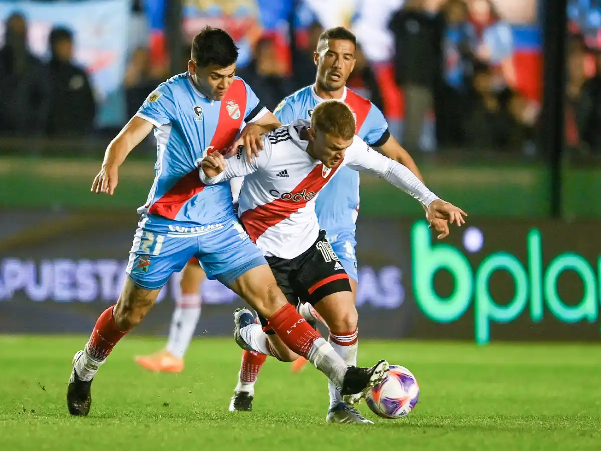 River y un pobre empate en Sarandí