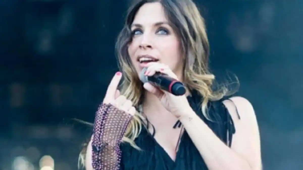 Luego de 17 años, LEIRE MARTÍNEZ deja La Oreja de Van Gogh