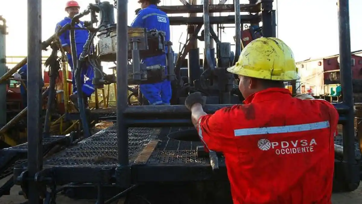 HIZO UN TRATO CON LA OFAC: MAGNATE ESTADOUNIDENSE obtiene licencia para importar asfalto desde Venezuela