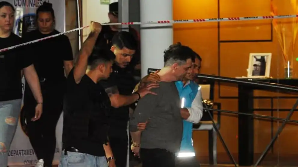 El detenido fue trasladado cerca de la madrugada (Sebastian Alonso)