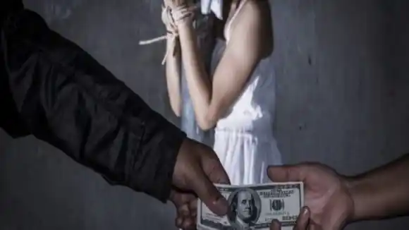 DE PELÍCULA: hombre mató a novio de su hija por entregarla a una red de trata de personas