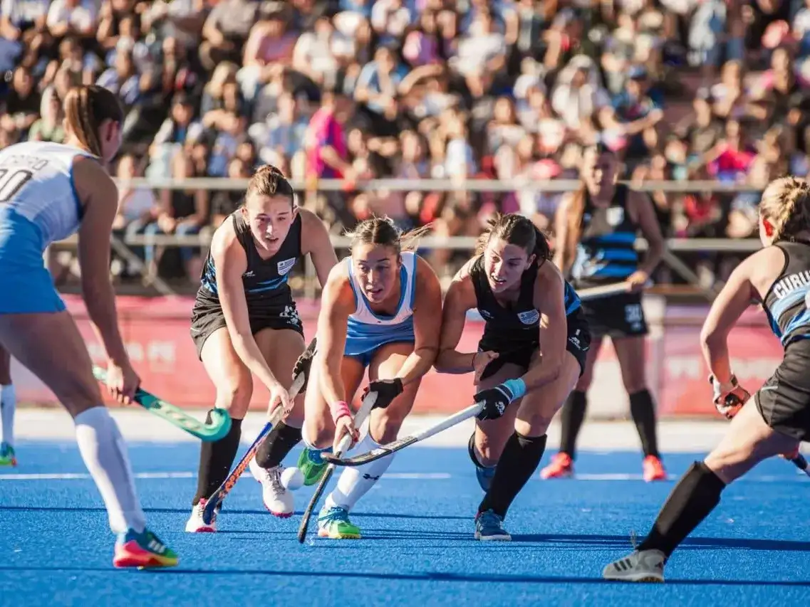 Las Leonas