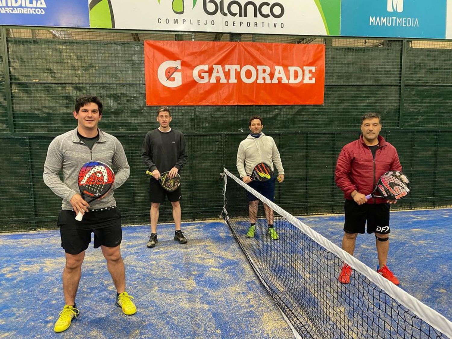 En pádel, se juega la final de quinta