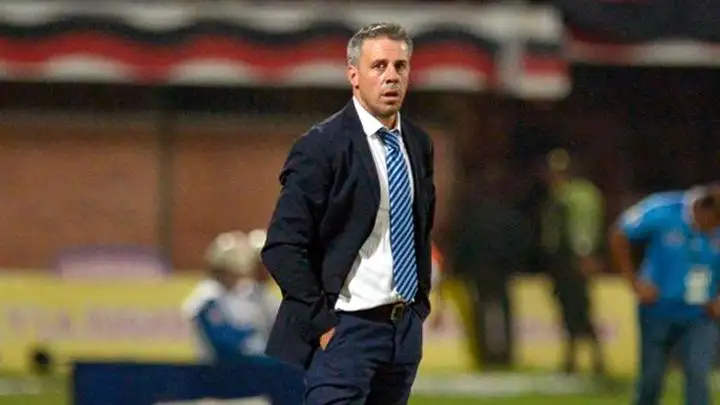 Arregló Lucas Pusineri y dirigirá a Independiente