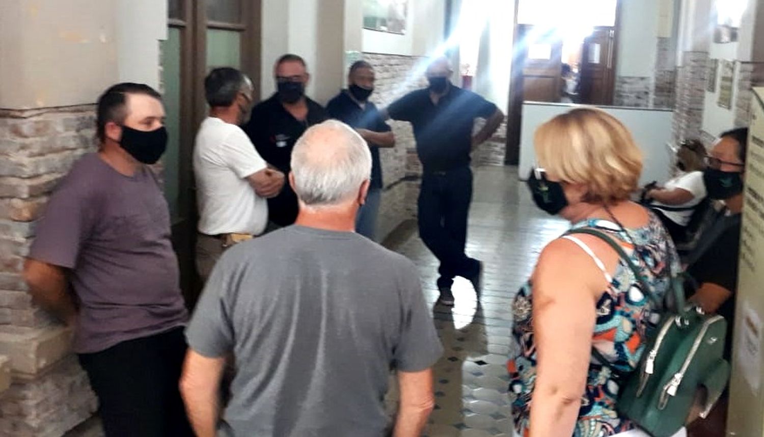 Vecinos autoconvocados: “La policía está llegando a los campos donde nunca habían patrullado”