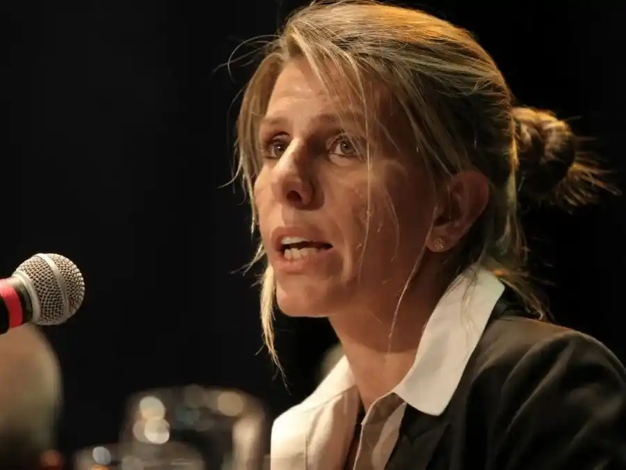 Sandra Arroyo Salgado.