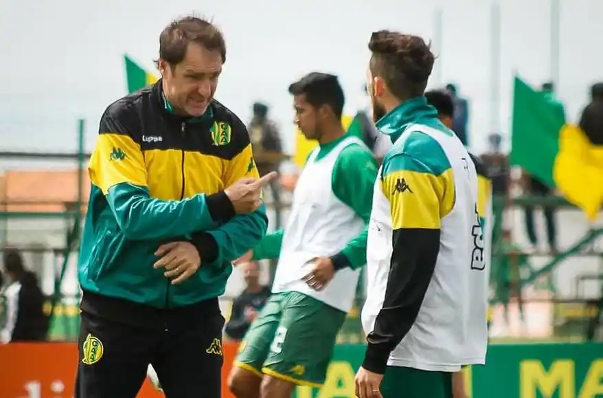 Franco volvió a cambiar con la lesión de Yeri