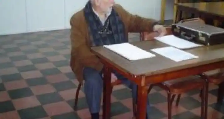 Bertelli con los jubilados