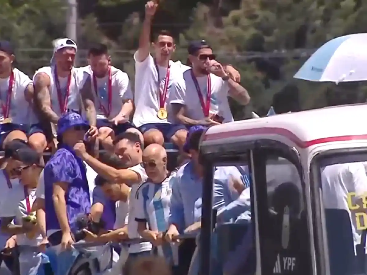   La caravana de los campeones