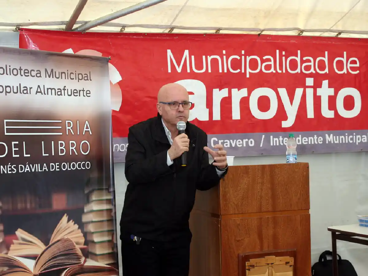 Arroyito: feria del libro en marcha 