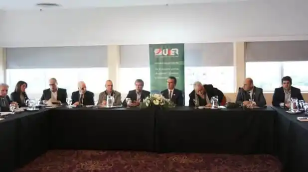 Industriales entrerrianos ratificaron compromiso de no despedir trabajadores durante la crisis