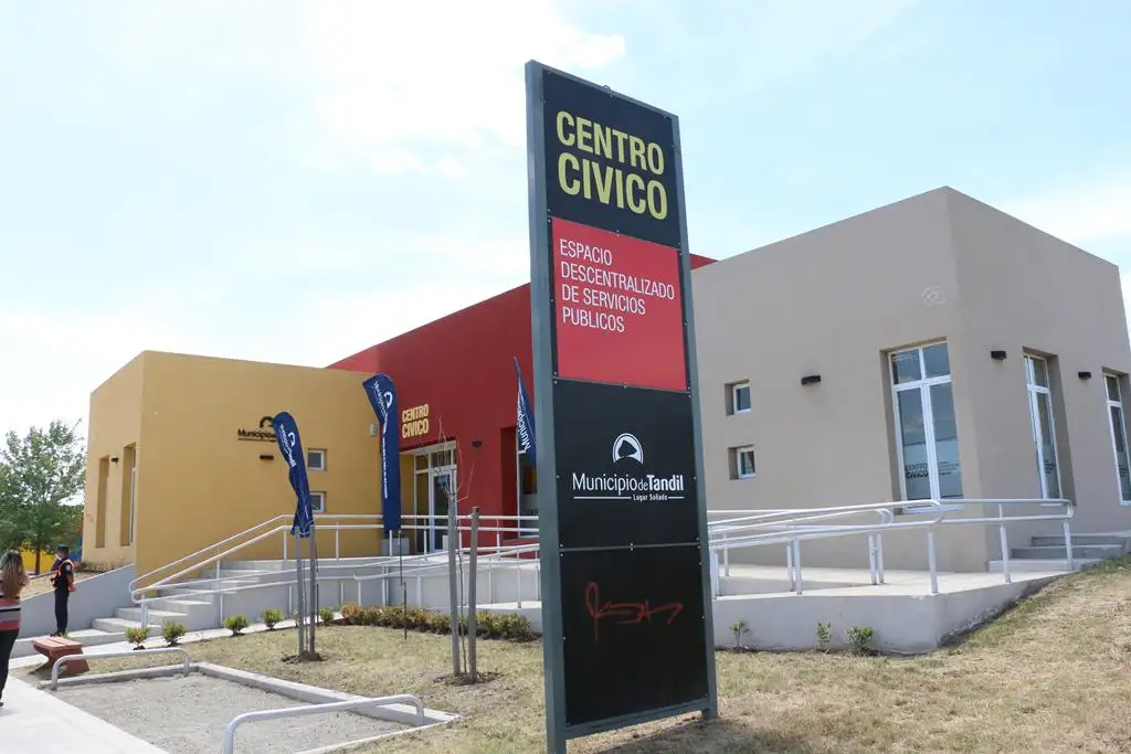 Se realizaron los primeros casamientos en el Registro Civil III