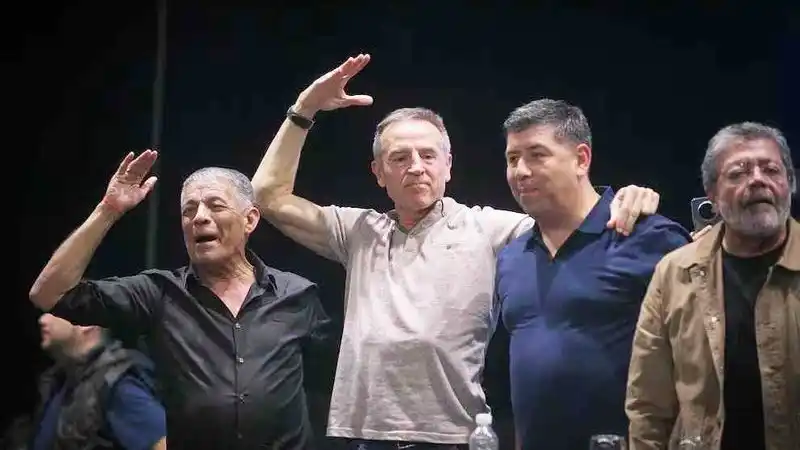 Reforma laboral: redactan la versión definitiva
entre presiones de la CGT y los empresarios