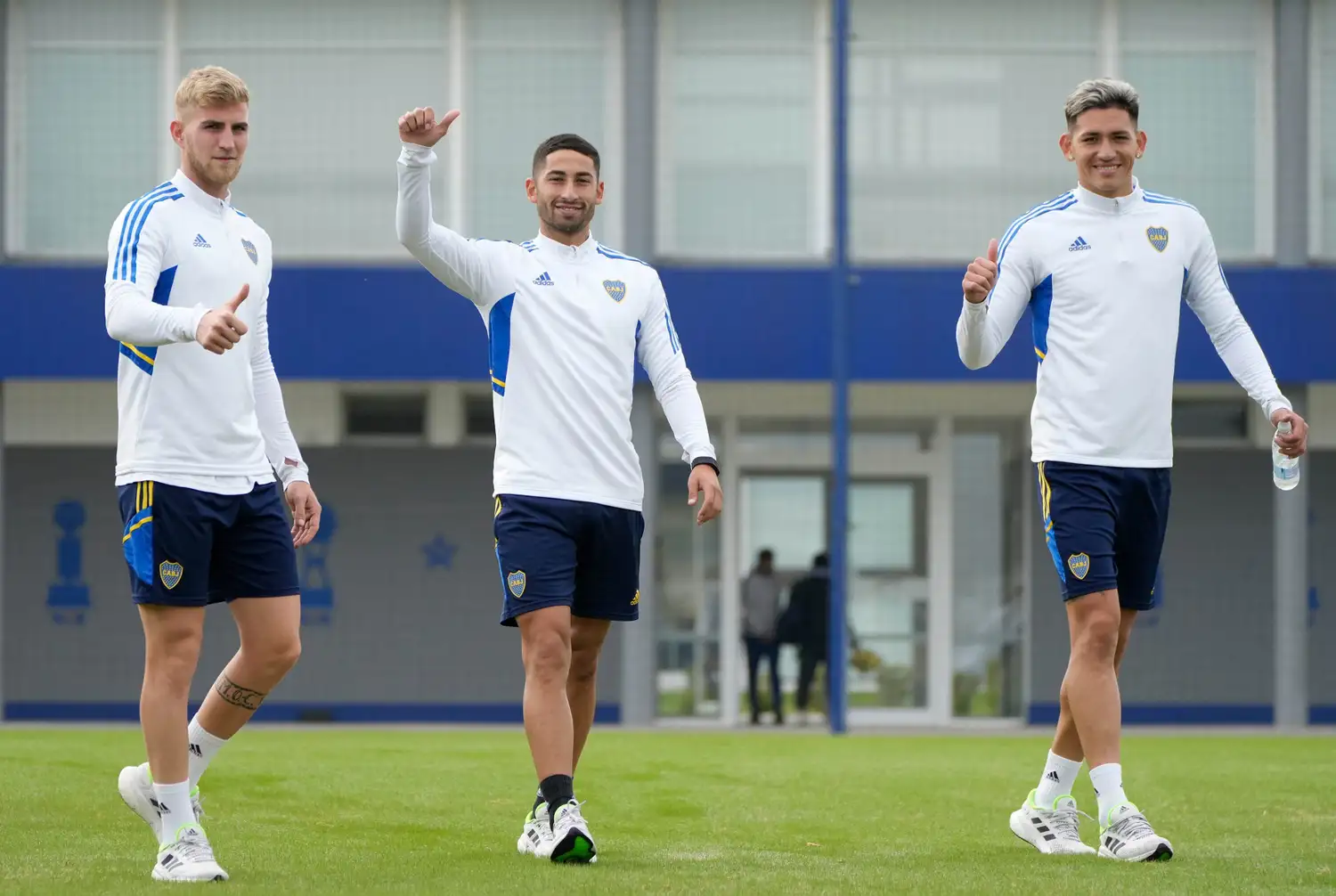 Valentini, Varela y Vázquez, en la práctica de ayer.