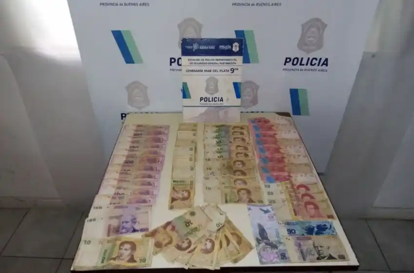 Rompió el vidrio y se llevó el dinero de la caja