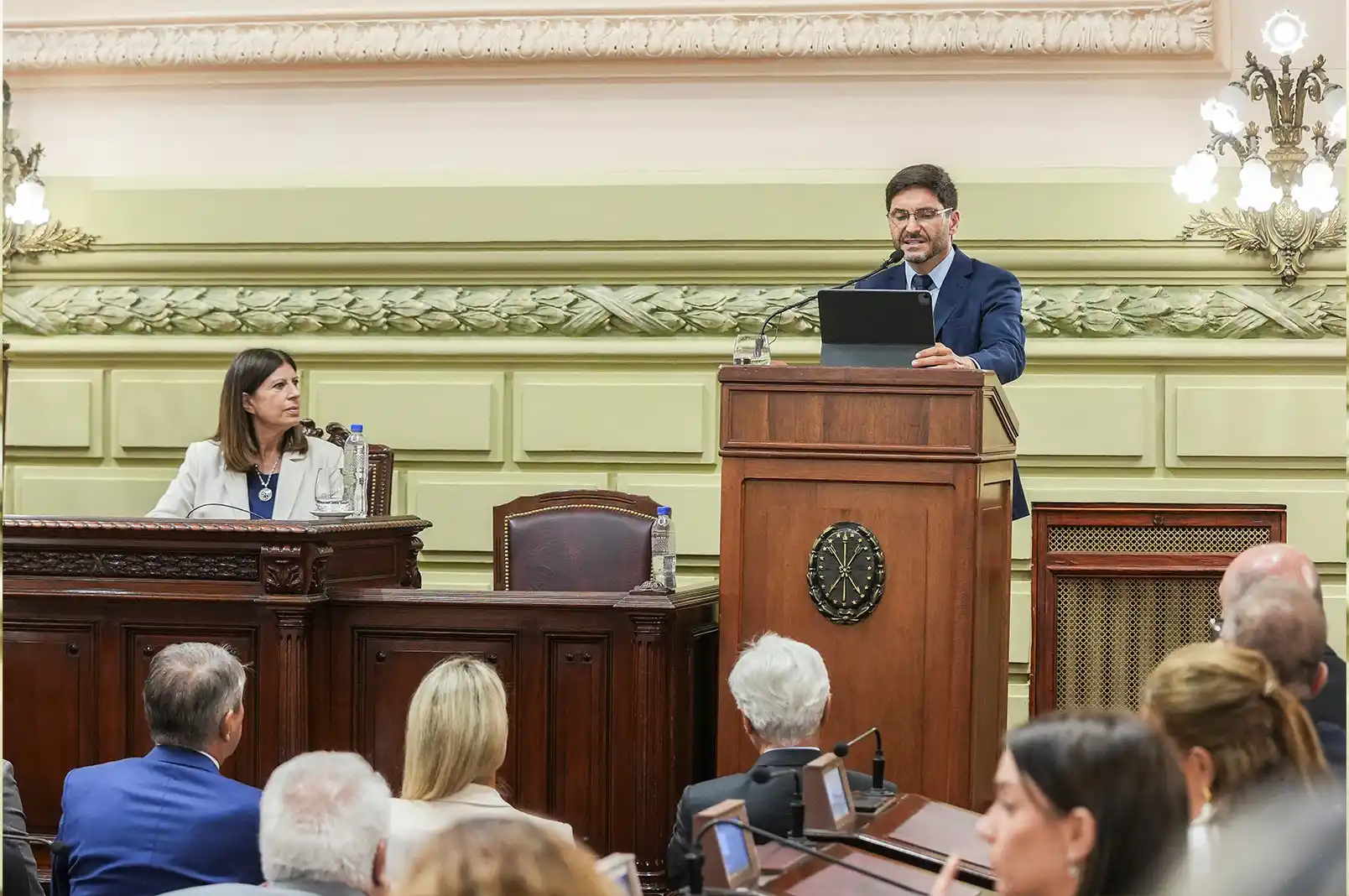 Uno por uno, los anuncios de Pullaro en seguridad, obra pública, educación y producción al abrir las sesiones ordinarias