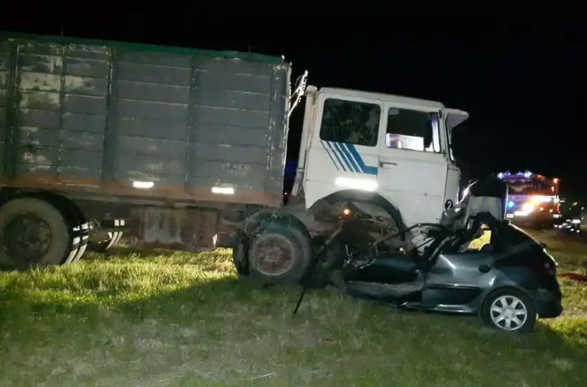 Saldo fatal tras un choque en la Ruta 33