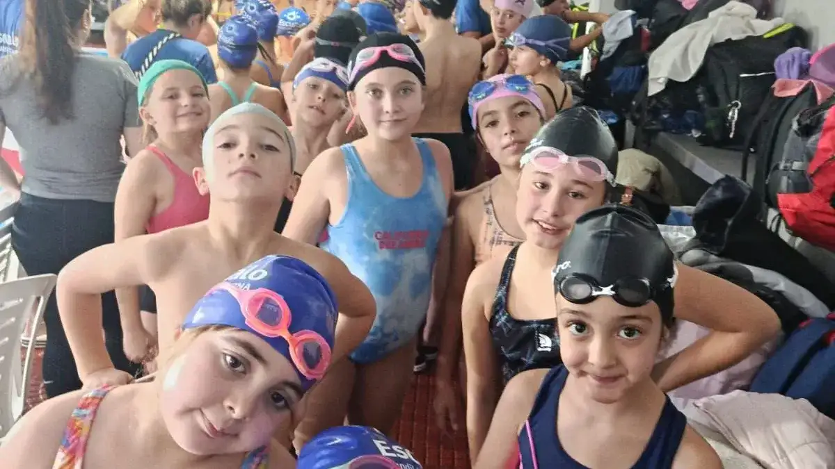 Parte del grupo de Escualo.