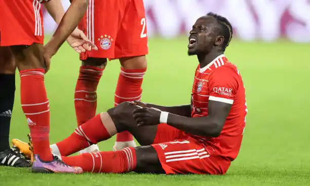 Mané sufrió la lesión en el partido ante Werder Bremen.