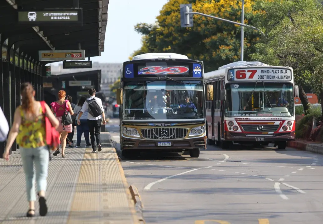 La UTA levantó el paro de colectivos que estaba previsto para mañana