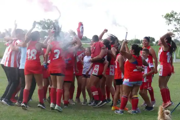 Ascendió Juventud de Humboldt