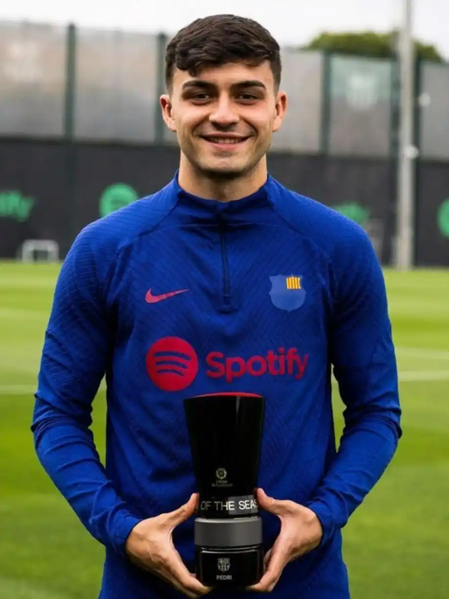 ¡Pedri tomó una decisión sobre su futuro en el FC Barcelona!