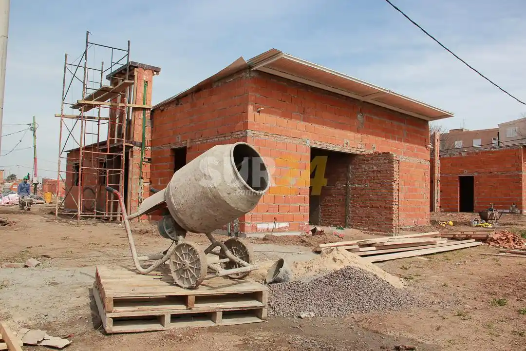 Anunciarán un programa de viviendas para mayores de 60 años