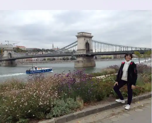 Hoy, Italia, Madrid, Budapest y Viena (Recopilación)