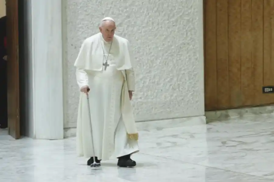 El Papa murió por una apoplejía cerebral